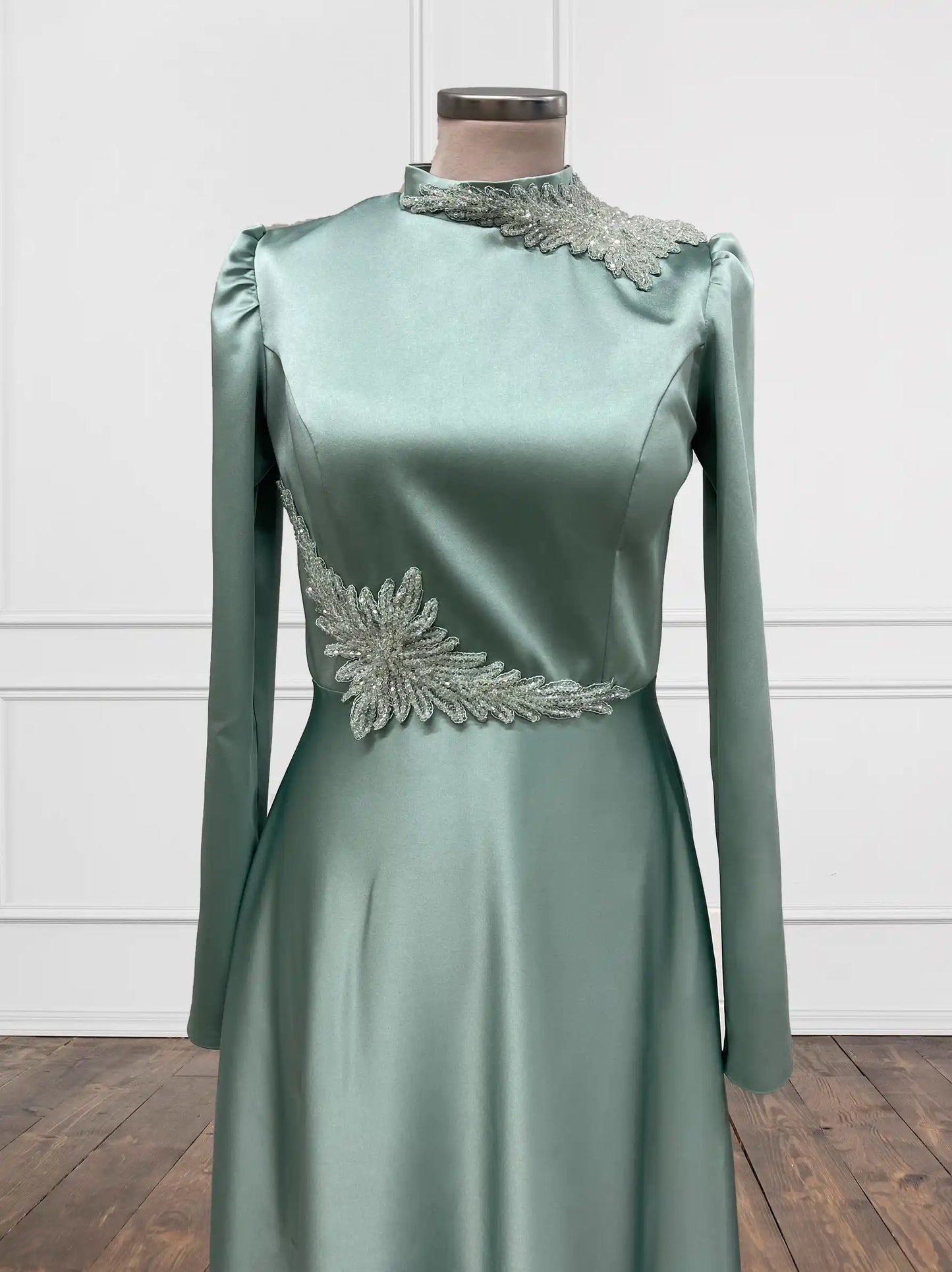 Embellished Waist And Shoulder Satin Mint Green Evening Dress